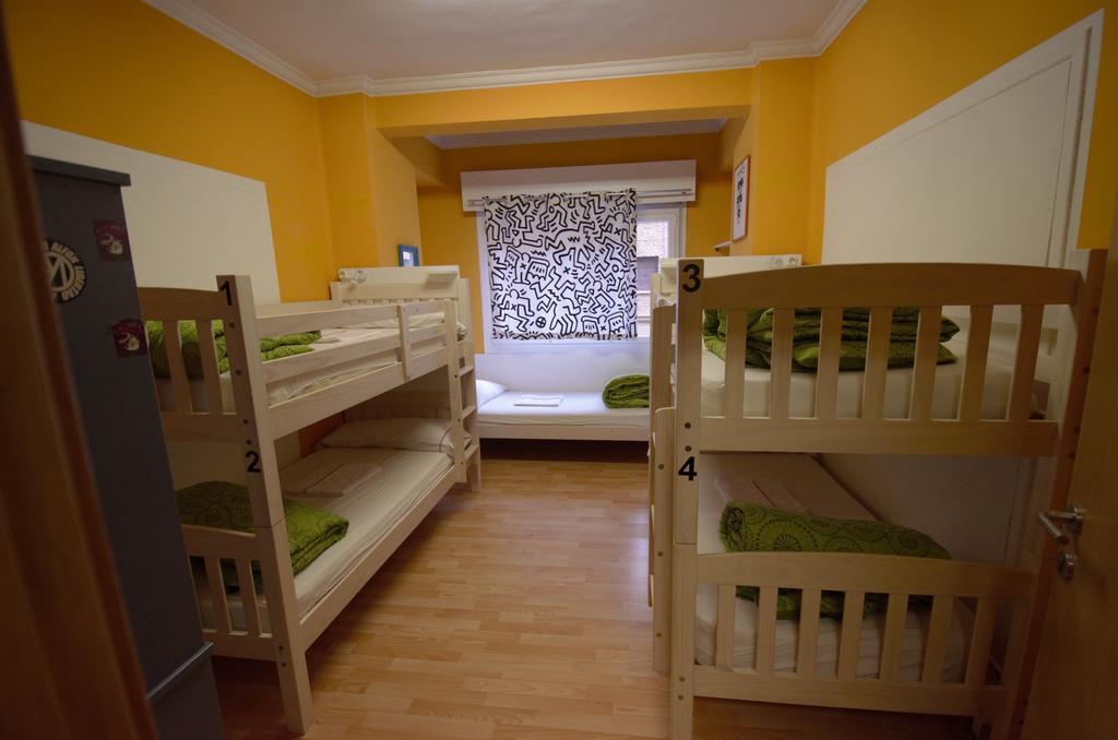 Hostel Hemingway Pamplona Exterior photo