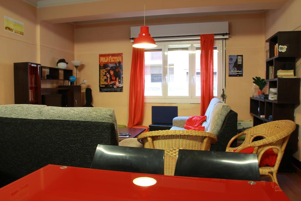 Hostel Hemingway Pamplona Exterior photo