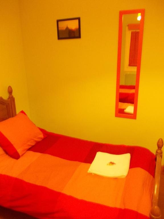 Hostel Hemingway Pamplona Room photo
